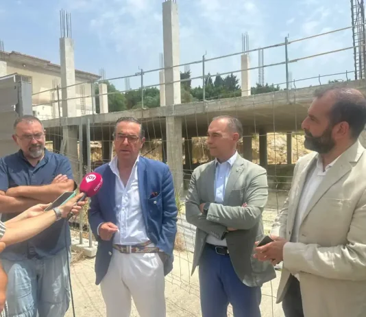 Educación adjudica las obras para finalizar la ampliación del IES Arroyo de la Miel por valor de 900.000 euros Educación adjudica las obras para finalizar la ampliación del IES Arroyo de la Miel por valor de 900.000 euros