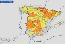 El verano comienza con la primera ola de calor de 2026 y temperaturas de hasta 42 grados en Andalucía El verano comienza con la primera ola de calor de 2026 y temperaturas de hasta 42 grados en Andalucía