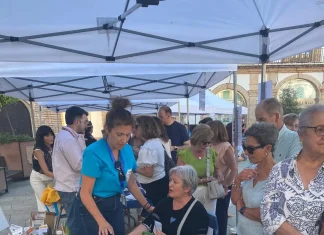 Archidona impulsa la prevención y los hábitos saludables con una multitudinaria Feria de la Salud