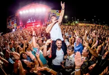 Amaia, León Benavente y Siloé conquistan un BRISA Festival abarrotado en el Puerto de Málaga Amaia, León Benavente y Siloé conquistan un BRISA Festival abarrotado en el Puerto de Málaga