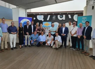 Torremolinos ya tiene jurado para elegir al mejor espetero de la Costa del Sol en el XII Concurso de Espetos Torremolinos ya tiene jurado para elegir al mejor espetero de la Costa del Sol en el XII Concurso de Espetos