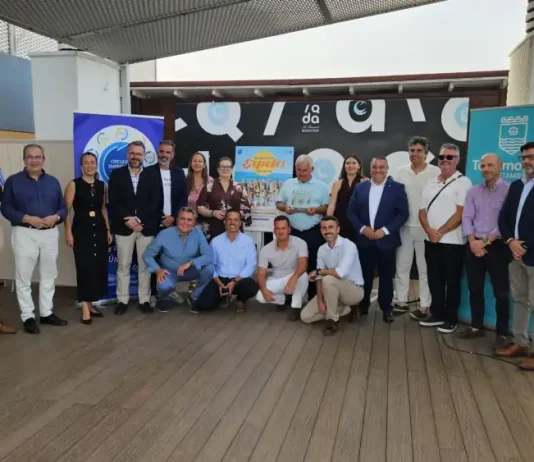Torremolinos ya tiene jurado para elegir al mejor espetero de la Costa del Sol en el XII Concurso de Espetos Torremolinos ya tiene jurado para elegir al mejor espetero de la Costa del Sol en el XII Concurso de Espetos