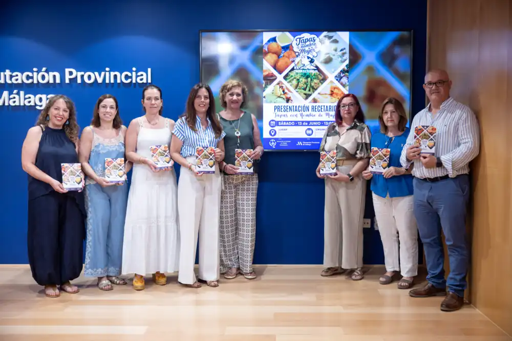 La Diputación de Málaga impulsa un recetario para recuperar la memoria gastronómica de las mujeres de Casabermeja