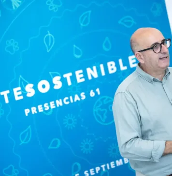 El espacio expositivo de la Diputación acoge una nueva edición de la muestra ‘Presencias’ de la Asociación de Artistas Plásticos de Málaga El espacio expositivo de la Diputación acoge una nueva edición de la muestra ‘Presencias’ de la Asociación de Artistas Plásticos de Málaga