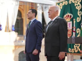 Juanma Moreno inicia su tercer mandato al frente de Andalucía reivindicando la estabilidad y la moderación Juanma Moreno inicia su tercer mandato al frente de Andalucía reivindicando la estabilidad y la moderación
