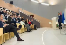 La Junta concede más de 421.000 euros a Málaga para formar a empleados públicos locales La Junta concede más de 421.000 euros a Málaga para formar a empleados públicos locales