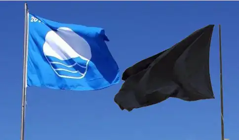 Banderas casiazulesperonegras