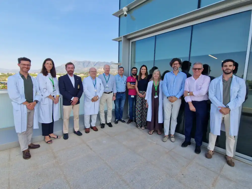 Hospital Costa del Sol y Fundación San Lázaro se unen para el bienestar de los menores ingresados