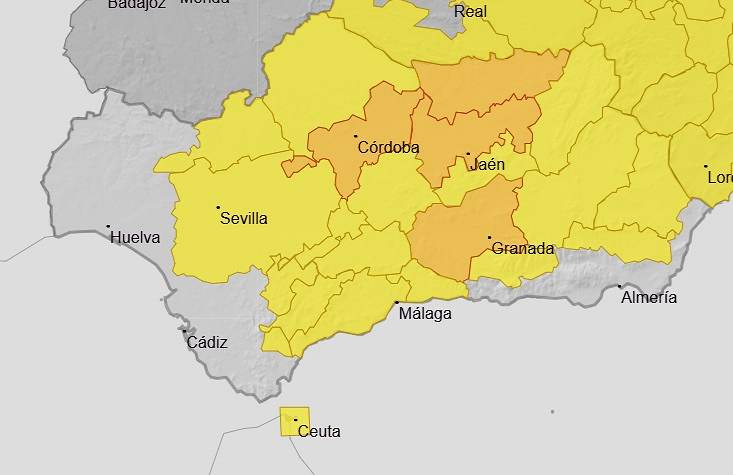 Calor extremo en Málaga: el interior de la provincia roza los 40 grados y aumenta el riesgo de incendios