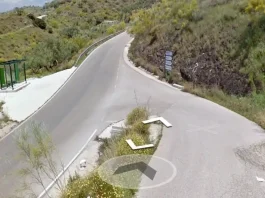 Fallece un hombre de 61 años tras volcar su vehículo en Canillas de Aceituno Fallece un hombre de 61 años tras volcar su vehículo en Canillas de Aceituno