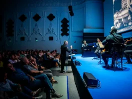 El Festival de Cine Francés de Málaga recupera la magia del cine mudo con un espectáculo único de música en directo El Festival de Cine Francés de Málaga recupera la magia del cine mudo con un espectáculo único de música en directo