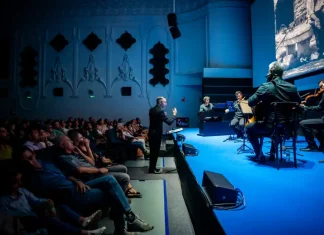 El Festival de Cine Francés de Málaga recupera la magia del cine mudo con un espectáculo único de música en directo El Festival de Cine Francés de Málaga recupera la magia del cine mudo con un espectáculo único de música en directo