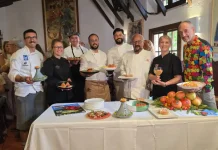 Medio centenar de restaurantes de la provincia participan en la Ruta Gastronómica del Tomate Huevo de Toro con el apoyo de la Diputación Medio centenar de restaurantes de la provincia participan en la Ruta Gastronómica del Tomate Huevo de Toro con el apoyo de la Diputación