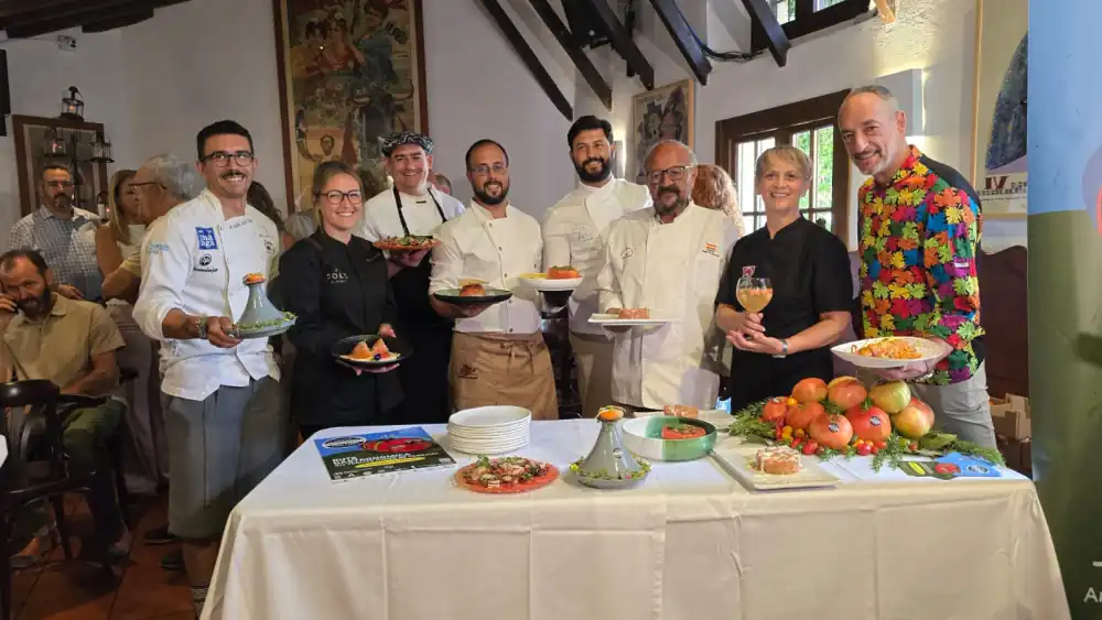 Medio centenar de restaurantes de la provincia participan en la Ruta Gastronómica del Tomate Huevo de Toro con el apoyo de la Diputación
