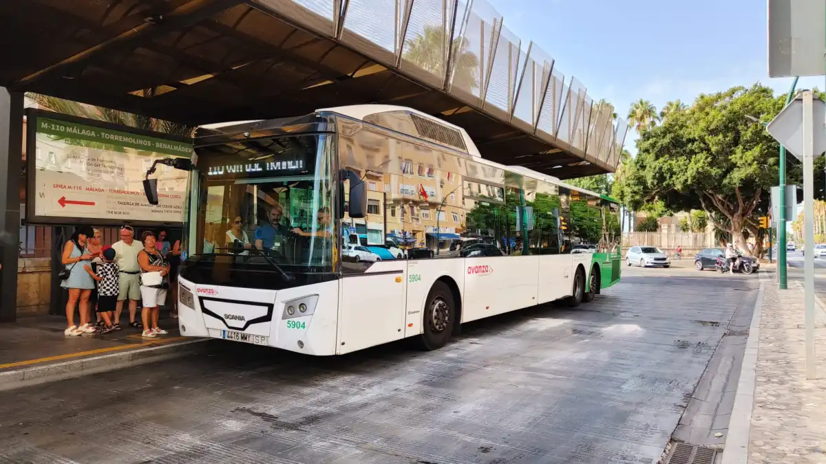 Más de 188.000 plazas adicionales de autobús para llegar a la Feria de Málaga 2026 desde los municipios