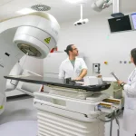 El Hospital Regional de Málaga incorpora un acelerador que reduce sesiones de radioterapia