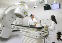 El Hospital Regional de Málaga incorpora un acelerador que reduce sesiones de radioterapia