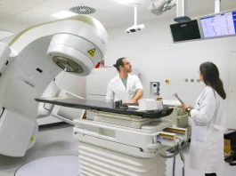 El Hospital Regional de Málaga incorpora un acelerador que reduce sesiones de radioterapia