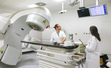 El Hospital Regional de Málaga incorpora un acelerador que reduce sesiones de radioterapia