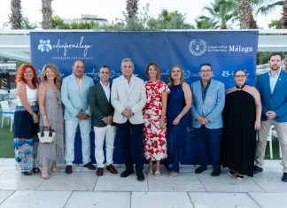 Más de 550 personas celebran la gran noche de la Enfermería malagueña Más de 550 personas celebran la gran noche de la Enfermería malagueña