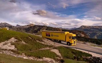 Correos lleva a Andalucía toda la infraestructura durante 10 etapas de La Vuelta 26 Correos lleva a Andalucía toda la infraestructura durante 10 etapas de La Vuelta 26