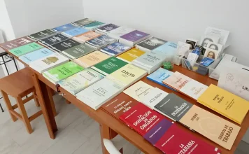 Opinión: Un profesor de Málaga comparte su experiencia personal con un centro de apoyo y desarrollo personal