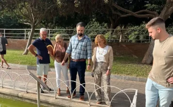 El PSOE pide a De la Torre que cese a la edil de Medio Ambiente y acometa actuaciones urgentes tras los reiterados cierres de playas El PSOE pide a De la Torre que cese a la edil de Medio Ambiente y acometa actuaciones urgentes tras los reiterados cierres de playas