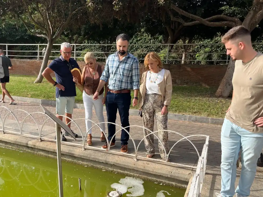 El PSOE pide a De la Torre que cese a la edil de Medio Ambiente y acometa actuaciones urgentes tras los reiterados cierres de playas
