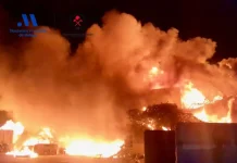 Un incendio en el Complejo Medioambiental de Valsequillo se extiende a una zona de monte en Antequera Un incendio en el Complejo Medioambiental de Valsequillo se extiende a una zona de monte en Antequera