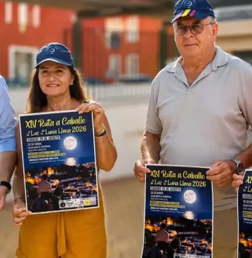 Mijas recorrerá sus caminos a caballo bajo la luna llena en una ruta nocturna de tres horas Mijas recorrerá sus caminos a caballo bajo la luna llena en una ruta nocturna de tres horas
