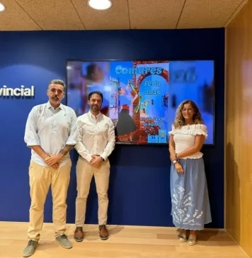 Verdiales, un encuentro de coros, carreras de cintas y el homenaje a San Hilario de Poitiers, atractivos de la feria de Comares Verdiales, un encuentro de coros, carreras de cintas y el homenaje a San Hilario de Poitiers, atractivos de la feria de Comares