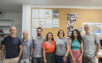 Demuestran que las plantas solares sirven como refugio y zona de caza para aves Demuestran que las plantas solares sirven como refugio y zona de caza para aves