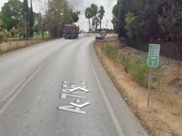 Dos muertos en un grave accidente entre un turismo y un camión en Alhaurín de la Torre Dos muertos en un grave accidente entre un turismo y un camión en Alhaurín de la Torre