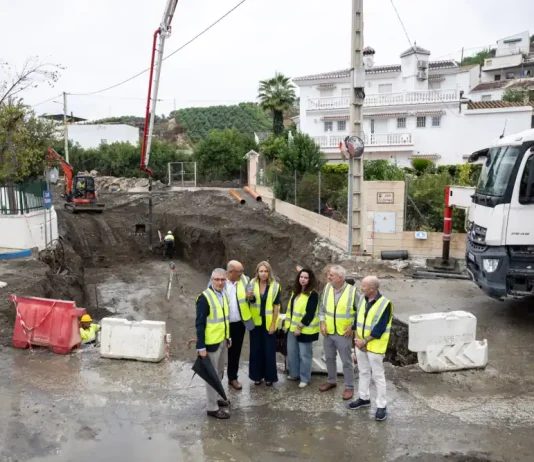 Obras en la carretera MA-3113 para evitar inundaciones en Triana Obras en la carretera MA-3113 para evitar inundaciones en Triana