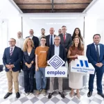 Programa Primera Oportunidad 2026: ayudas para contratar a 100 jóvenes en Málaga El Programa Primera Oportunidad 2026 abre una nueva convocatoria en la provincia de Málaga con 1,7 millones de euros destinados a facilitar la contratación de un centenar de jóvenes con titulación universitaria o de Formación Profesional.
