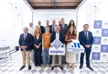 Programa Primera Oportunidad 2026: ayudas para contratar a 100 jóvenes en Málaga El Programa Primera Oportunidad 2026 abre una nueva convocatoria en la provincia de Málaga con 1,7 millones de euros destinados a facilitar la contratación de un centenar de jóvenes con titulación universitaria o de Formación Profesional.
