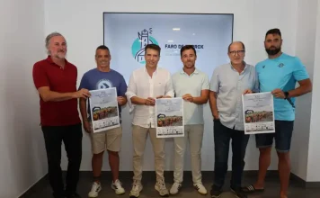 Torrox vuelve a lanzarse al mar este domingo con 1.500 metros de natación por una causa solidaria Torrox vuelve a lanzarse al mar este domingo con 1.500 metros de natación por una causa solidaria