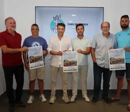Torrox vuelve a lanzarse al mar este domingo con 1.500 metros de natación por una causa solidaria Torrox vuelve a lanzarse al mar este domingo con 1.500 metros de natación por una causa solidaria