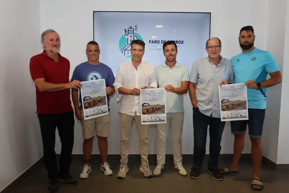 Torrox vuelve a lanzarse al mar este domingo con 1.500 metros de natación por una causa solidaria