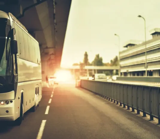 El Aeropuerto de Málaga estrenará en noviembre un nuevo sistema para agilizar el tráfico de autobuses El Aeropuerto de Málaga estrenará en noviembre un nuevo sistema para agilizar el tráfico de autobuses