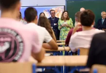 La Junta refuerza la Formación Profesional con 1.216 profesores más para atender la extensión de la oferta La Junta refuerza la Formación Profesional con 1.216 profesores más para atender la extensión de la oferta