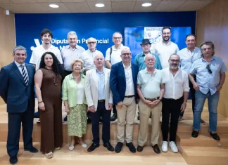 La Diputación de Málaga y Unicaja llevan 40 actuaciones a peñas flamencas de 32 municipios La Diputación de Málaga y Unicaja llevan 40 actuaciones a peñas flamencas de 32 municipios