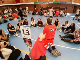 1.400 jóvenes malagueños se entrenan en reanimación en un nuevo Cardiomaratón del 061 1.400 jóvenes malagueños se entrenan en reanimación en un nuevo Cardiomaratón del 061