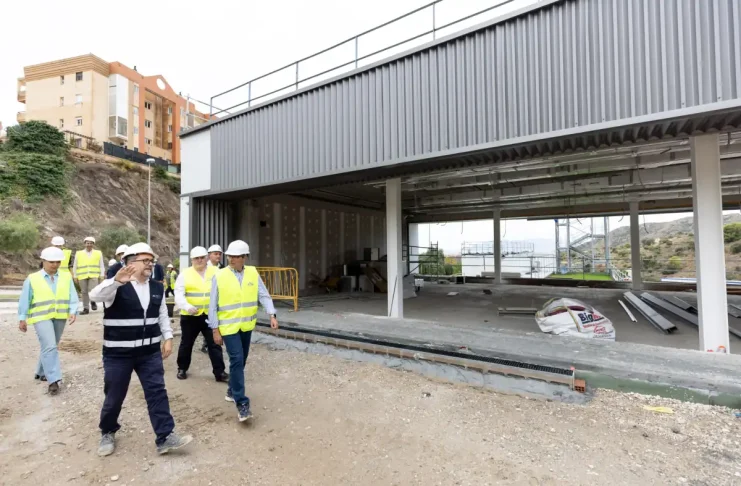 El nuevo parque de bomberos de Rincón alcanza el 80% y será la central de emergencias del CPB de Málaga