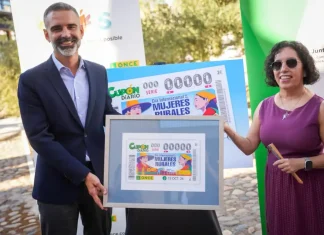 Fernández-Pacheco agradece a la ONCE su apoyo al reconocimiento del papel de las mujeres rurales Fernández-Pacheco agradece a la ONCE su apoyo al reconocimiento del papel de las mujeres rurales