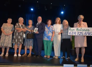 Alhaurín de la Torre reconoce a María del Carmen Mestanza por su compromiso con el mundo rural Alhaurín de la Torre reconoce a María del Carmen Mestanza por su compromiso con el mundo rural