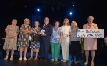 Alhaurín de la Torre reconoce a María del Carmen Mestanza por su compromiso con el mundo rural Alhaurín de la Torre reconoce a María del Carmen Mestanza por su compromiso con el mundo rural