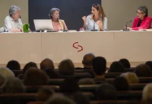 Las periodistas Georgina Higueras, Anna Bosch y Patricia Simón analizan el nuevo orden político internacional en ‘El mundo que nos viene’ Las periodistas Georgina Higueras, Anna Bosch y Patricia Simón analizan el nuevo orden político internacional en ‘El mundo que nos viene’