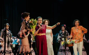 El III Encuentro Solidario de Castañuelas reúne a diversas agrupaciones a beneficio de Abrazo Amigo