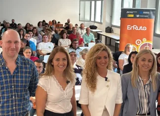 Más de 80 personas participan en una Jornada Comarcal de Activación para el Empleo organizada por la Diputación Más de 80 personas participan en una Jornada Comarcal de Activación para el Empleo organizada por la Diputación